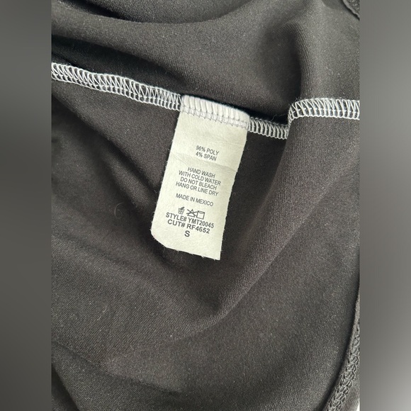 You & Me | White, Blue, and Navy Tiered Short Sleeve Peplum Top | Size Small - Picture 10 of 10